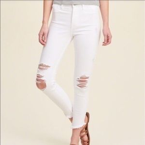 Hollister White Cropped Jeans